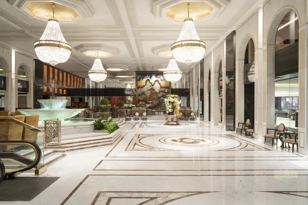 KSL Gallery Lobby 1 2400x1600